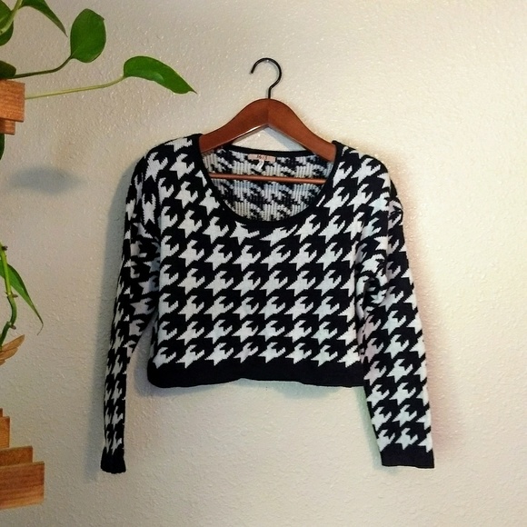 houndstooth cropped cardigan